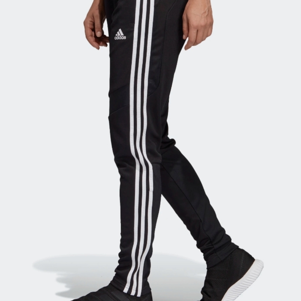 Adidas Tiro 10